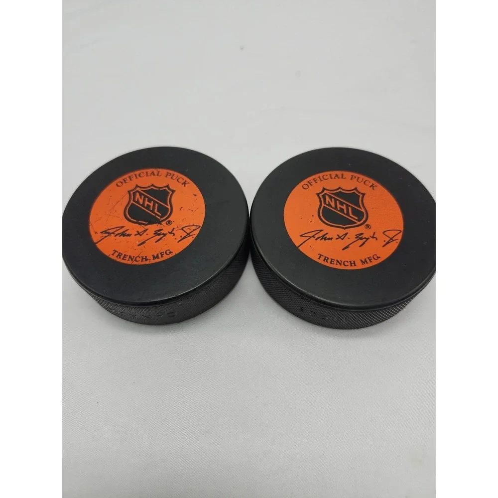 Vintage 1980's New York Islanders Hockey Pucks General Tire Slug Canada